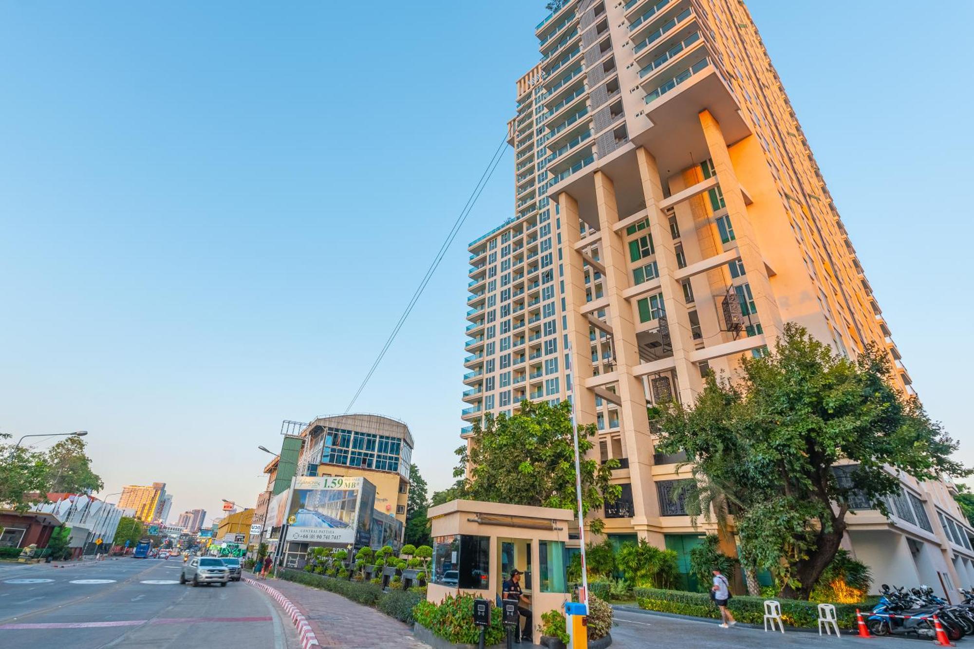 City Garden Tower By Pattaya Holiday Eksteriør bilde